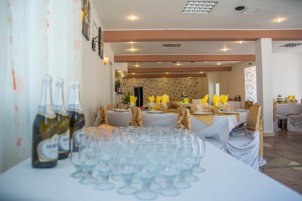 Pensiunea Tinelu Brasov Săcele Extérieur photo
